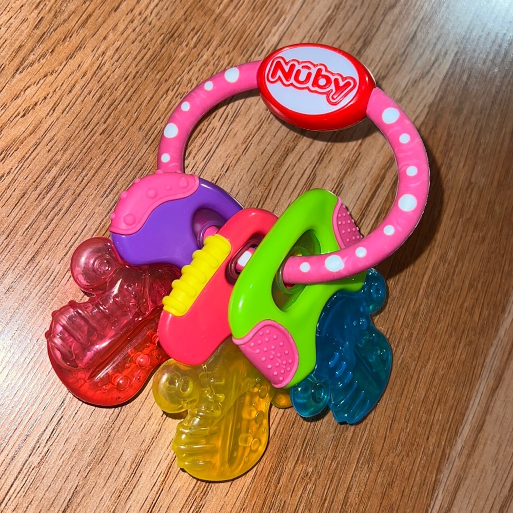 Nuby Teething Ring NWOT
